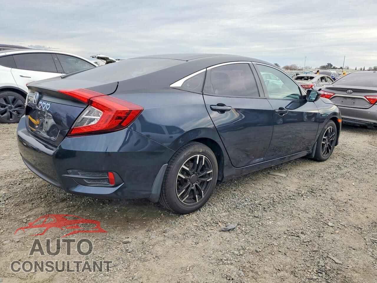 HONDA CIVIC 2017 - 2HGFC2F58HH558266