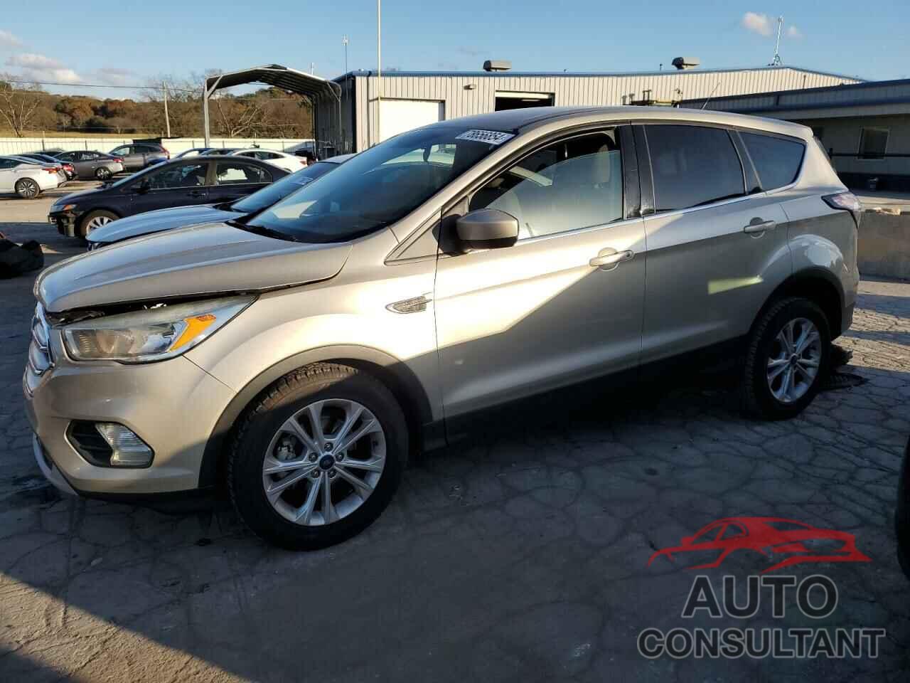 FORD ESCAPE 2017 - 1FMCU0GD8HUC55456
