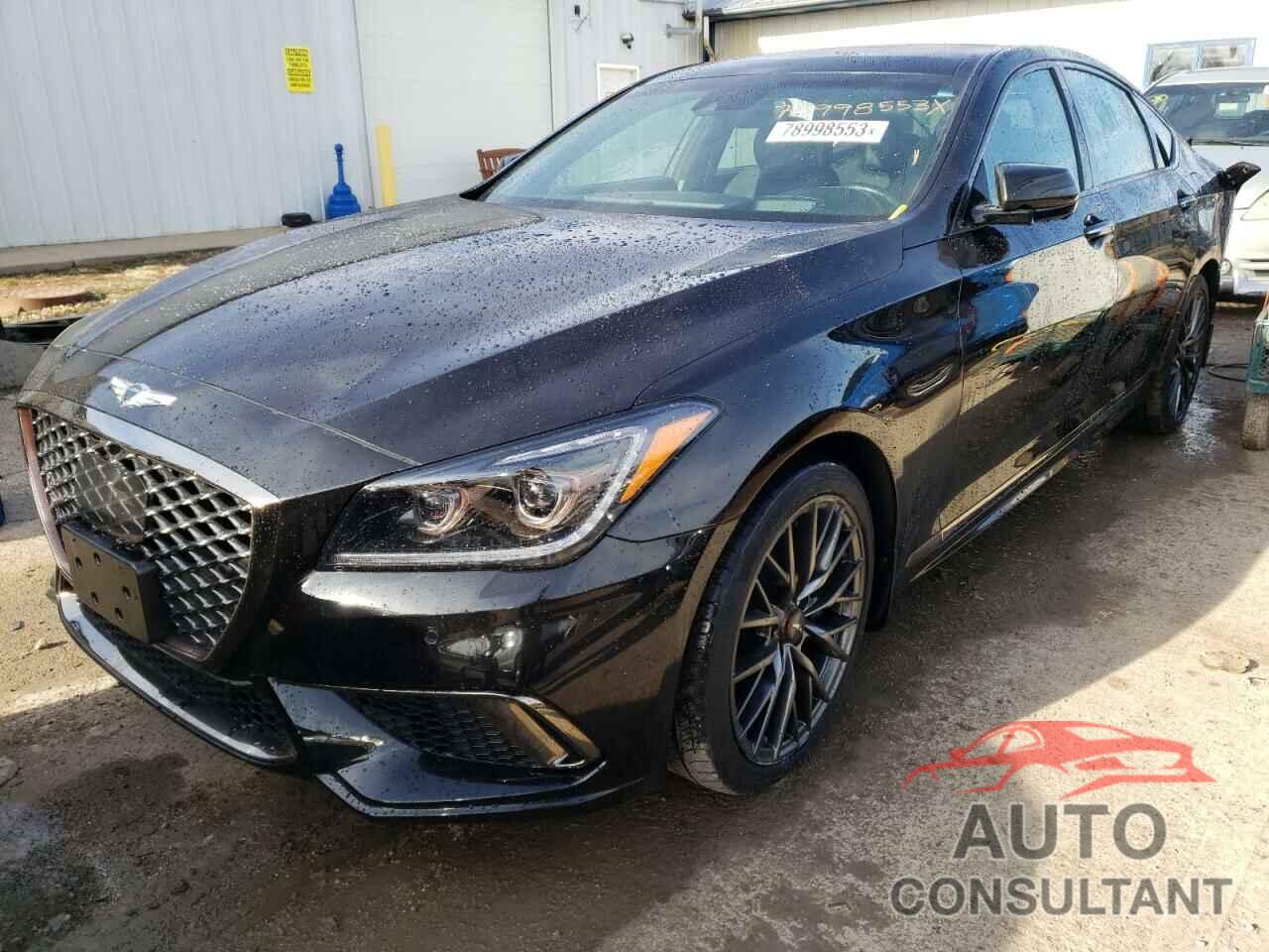 HYUNDAI GENESIS 2018 - KMHGN4JB4JU256414