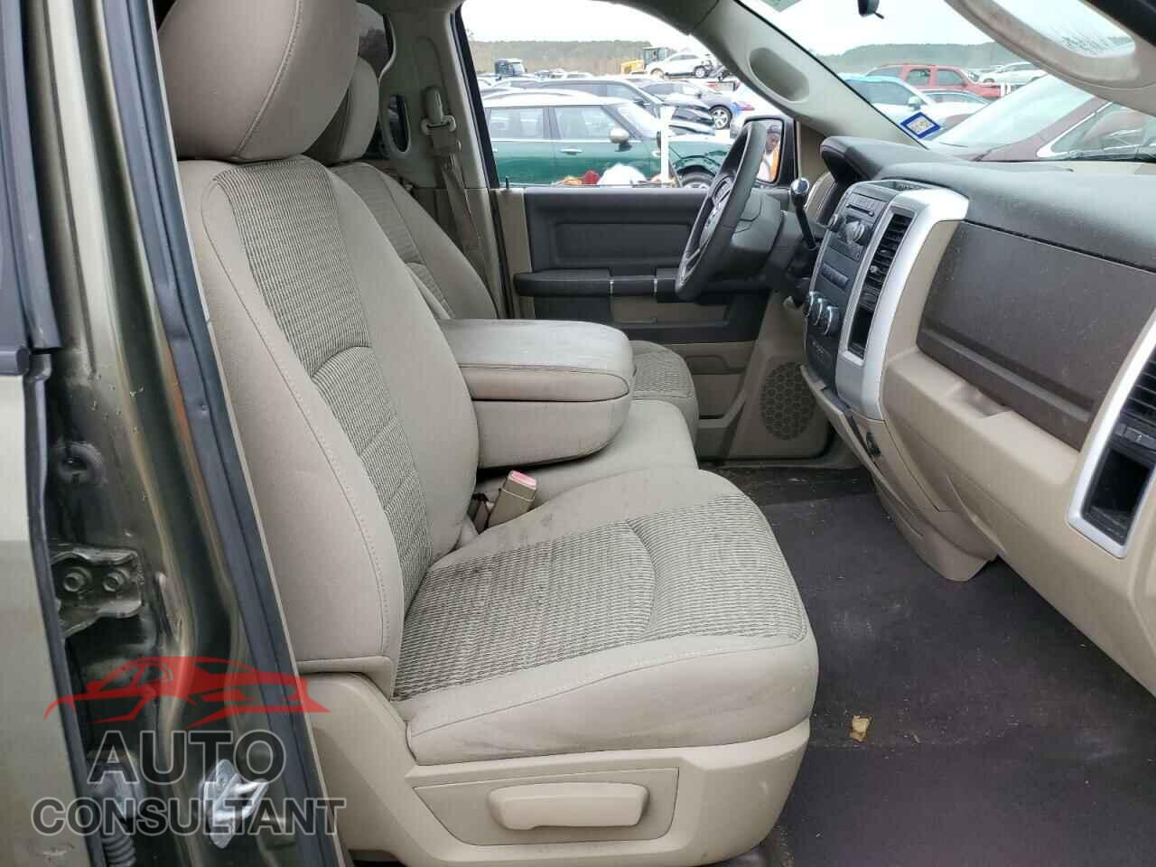 DODGE RAM 1500 2012 - 1C6RD6GP3CS127214