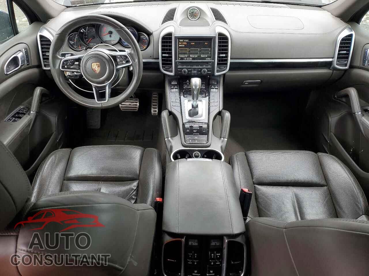 PORSCHE CAYENNE 2015 - WP1AB2A24FLA57852