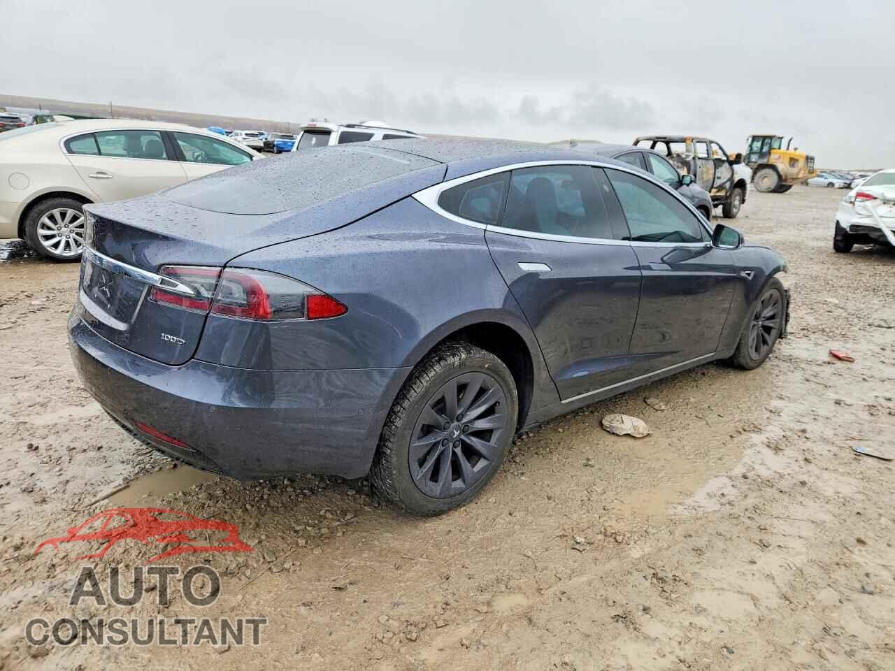 TESLA MODEL S 2018 - 5YJSA1E23JF244346