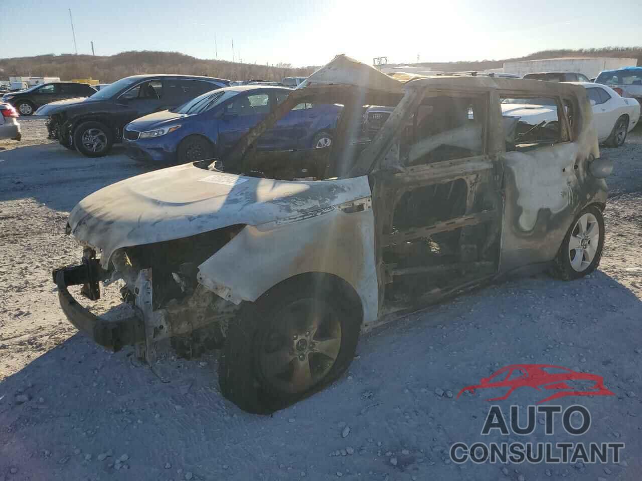 KIA SOUL 2018 - KNDJN2A27J7569101
