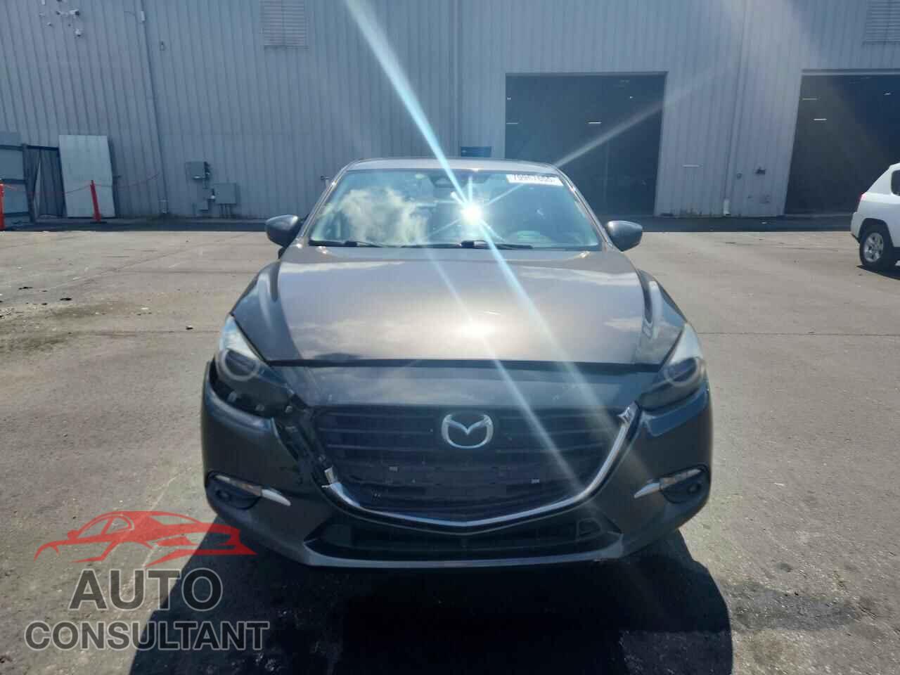 MAZDA 3 2017 - 3MZBN1W36HM136110