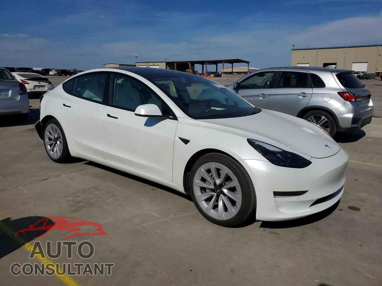 TESLA MODEL 3 2022 - 5YJ3E1EA8NF155006
