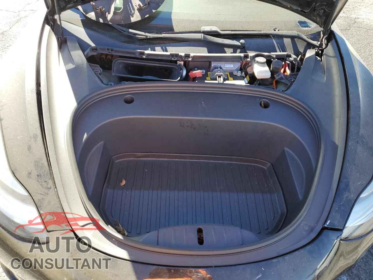 TESLA MODEL 3 2019 - 5YJ3E1EA5KF426714