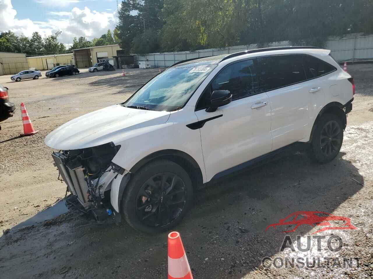 KIA SORENTO 2023 - 5XYRK4LF7PG244726