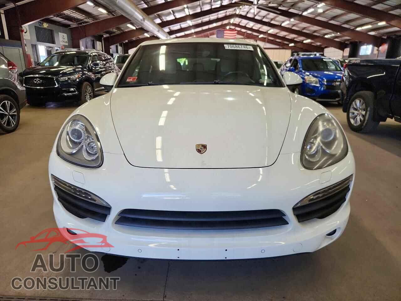 PORSCHE CAYENNE 2012 - WP1AB2A23CLA44859