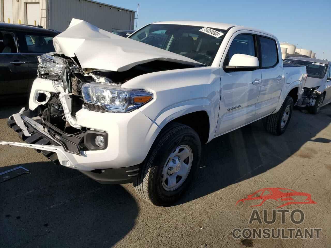 TOYOTA TACOMA 2019 - 5TFAX5GNXKX149699