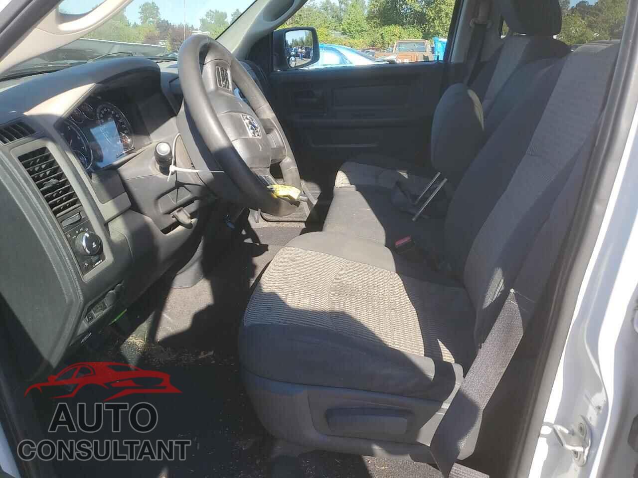 DODGE RAM 1500 2012 - 1C6RD7FT2CS260552