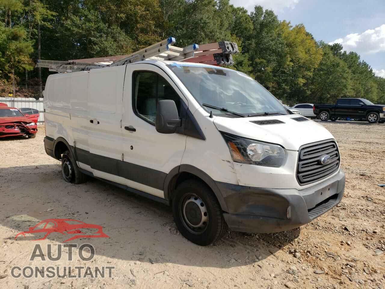 FORD TRANSIT 2017 - 1FTYR1ZM4HKA10857