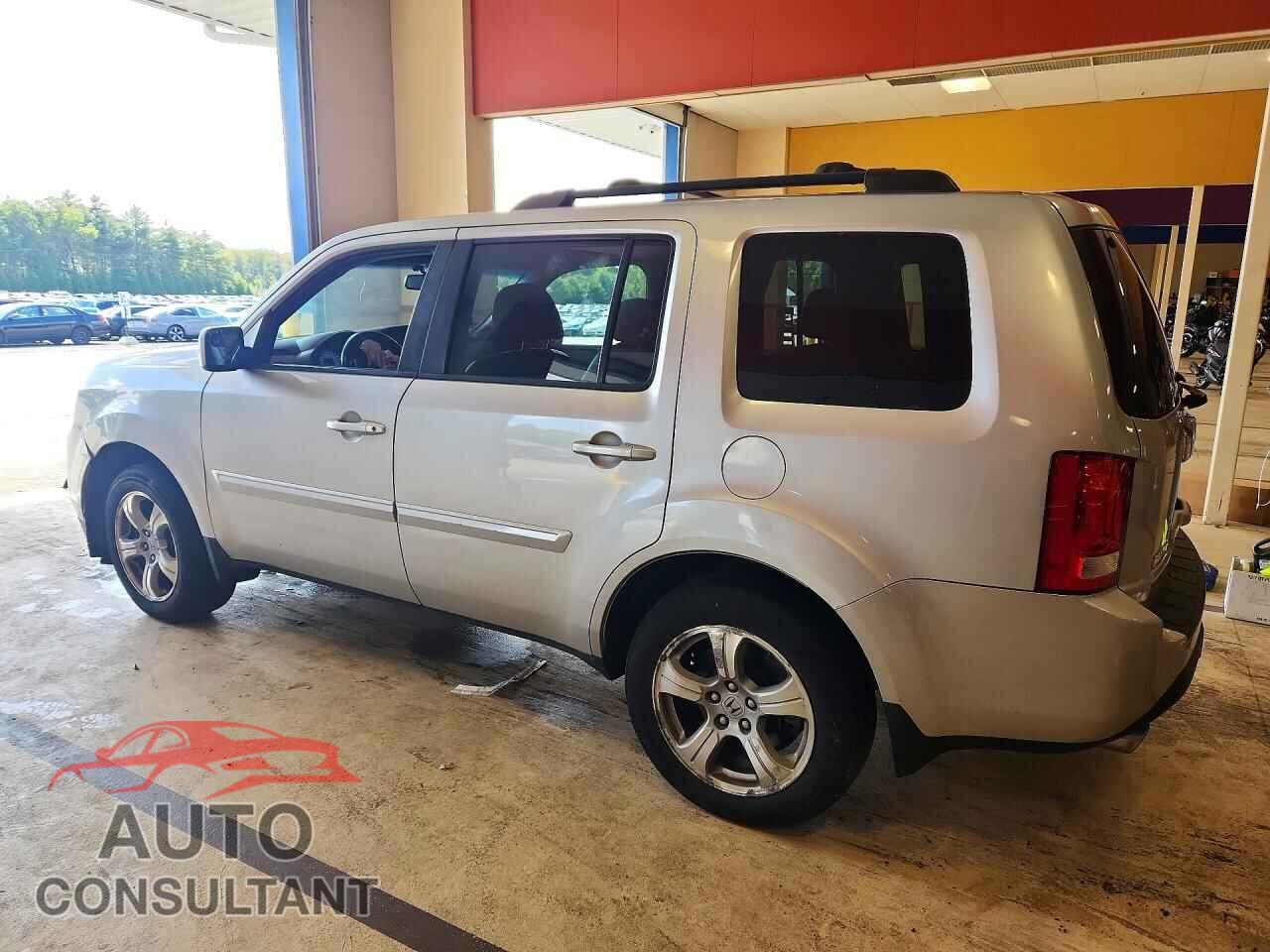 HONDA PILOT 2013 - 5FNYF4H74DB071462