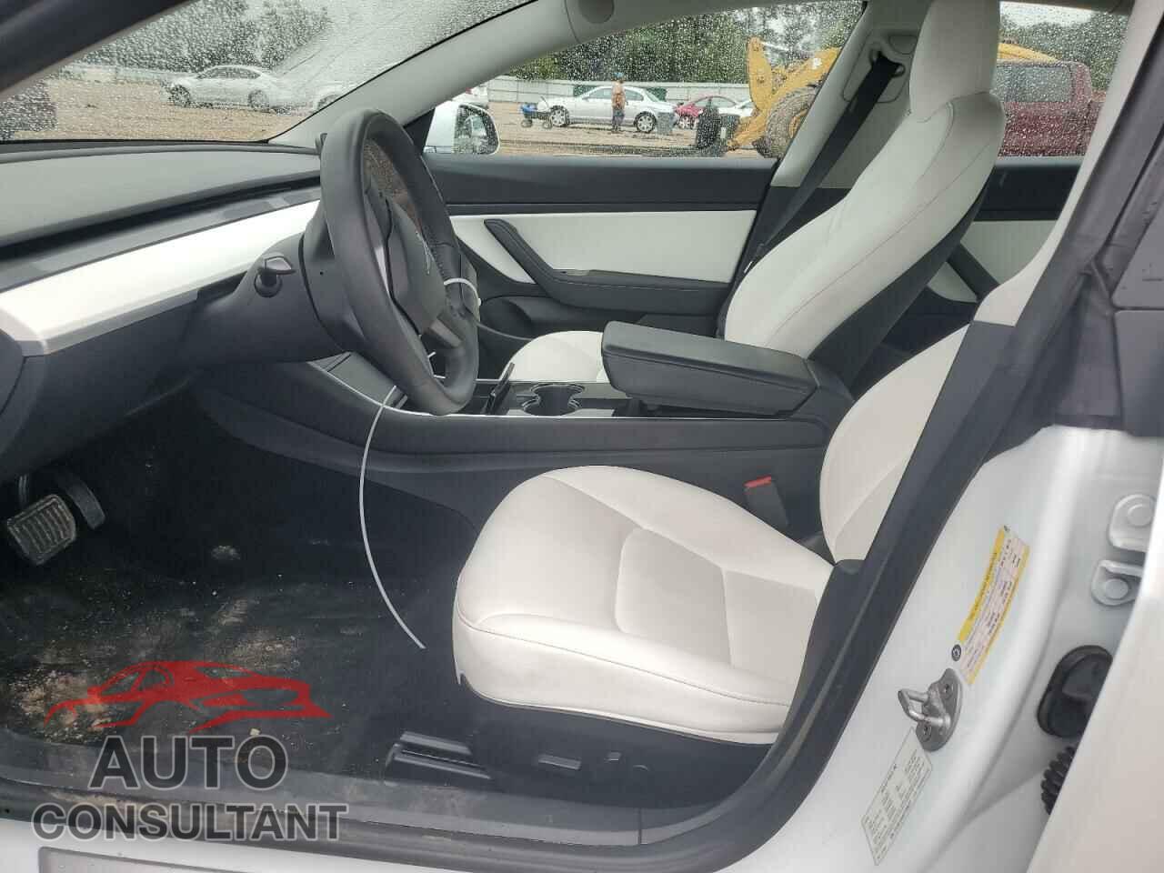 TESLA MODEL 3 2020 - 5YJ3E1EA9LF703673