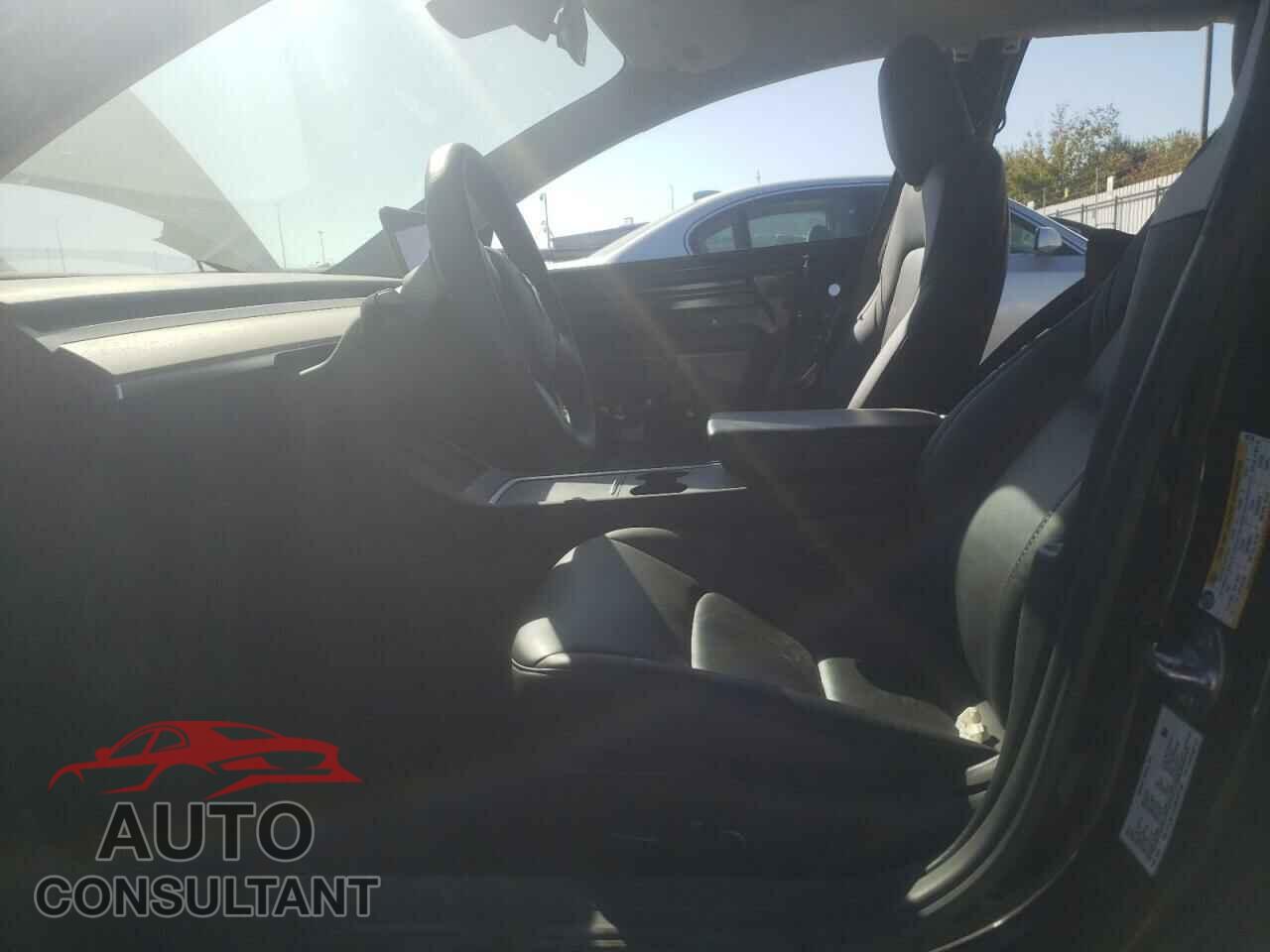 TESLA MODEL 3 2021 - 5YJ3E1EA3MF027738