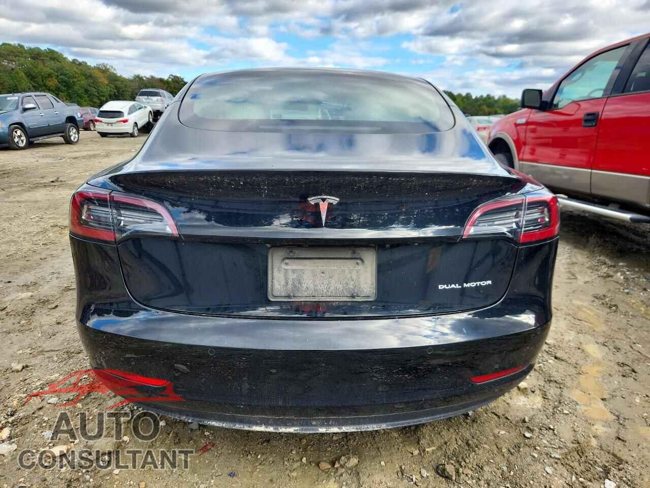 TESLA MODEL 3 2022 - 5YJ3E1EB4NF242460
