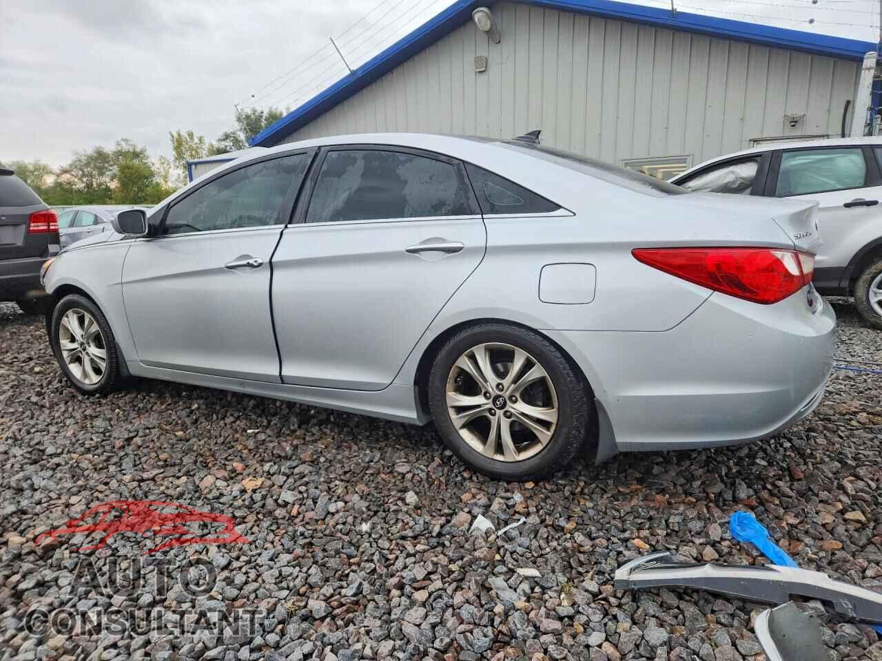 HYUNDAI SONATA 2013 - 5NPEC4AC4DH613020