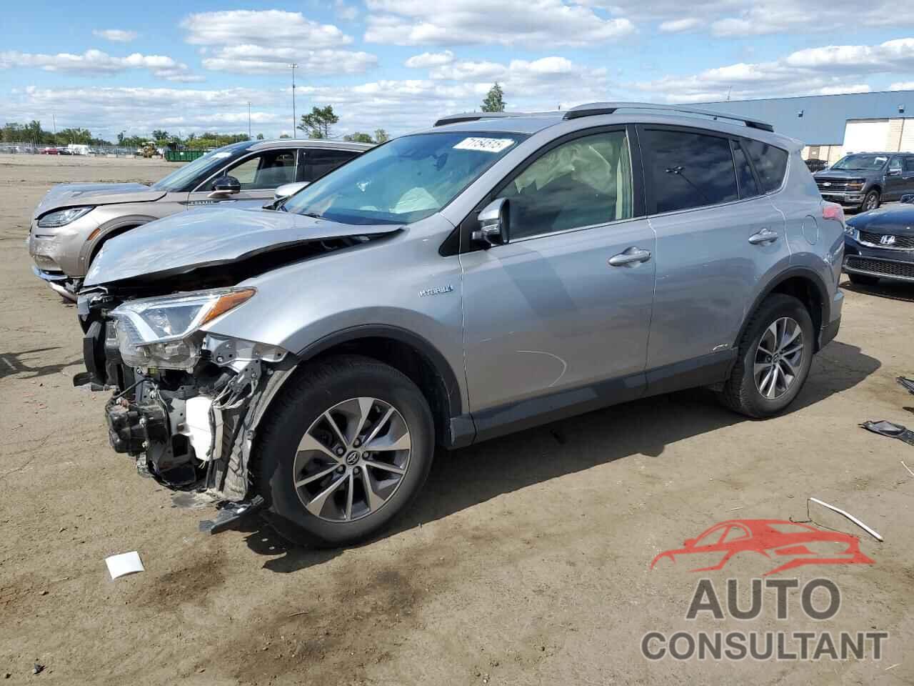 TOYOTA RAV4 2018 - JTMRJREV5JD199022