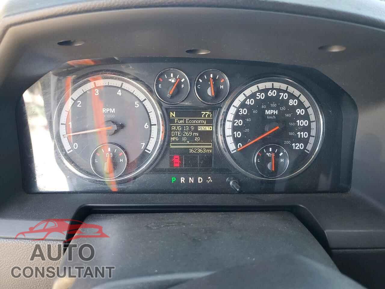 DODGE RAM 1500 2012 - 1C6RD7NT5CS160639