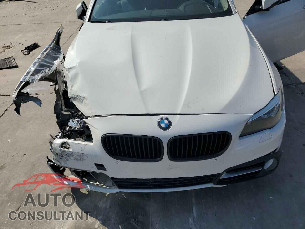 BMW 5 SERIES 2016 - WBA5A5C50GG347317