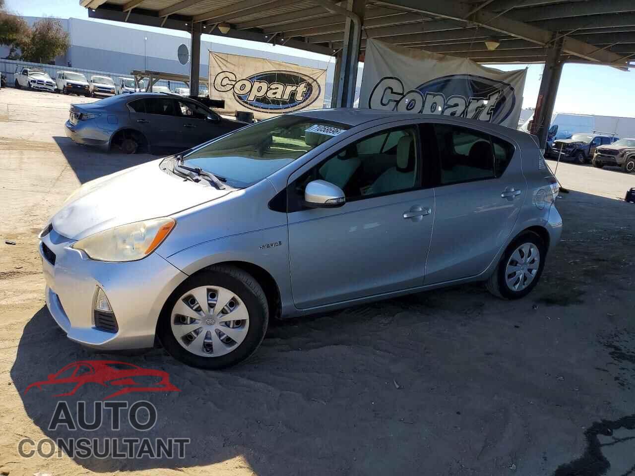 TOYOTA PRIUS 2014 - JTDKDTB32E1559461