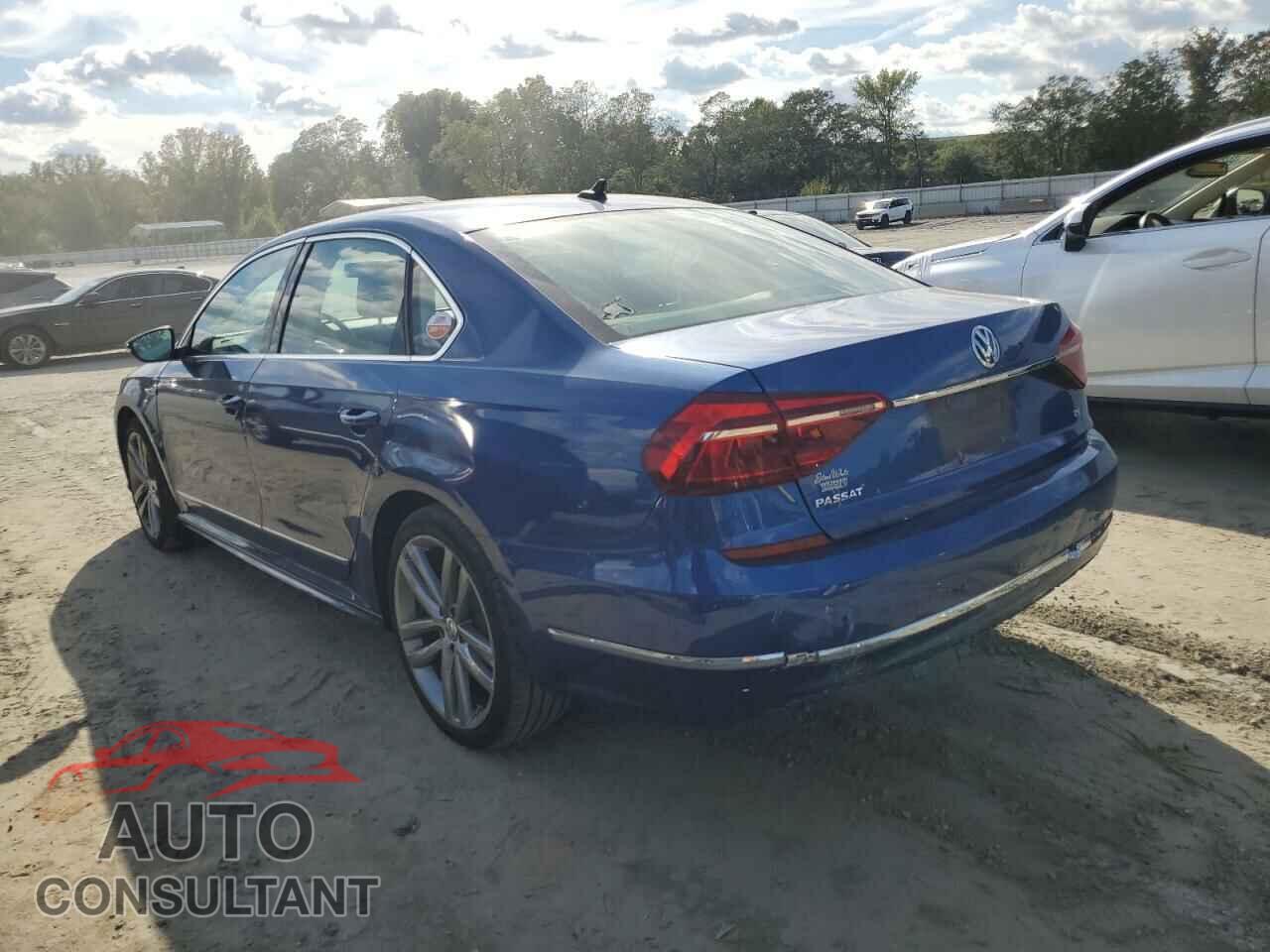 VOLKSWAGEN PASSAT 2017 - 1VWDT7A36HC007357