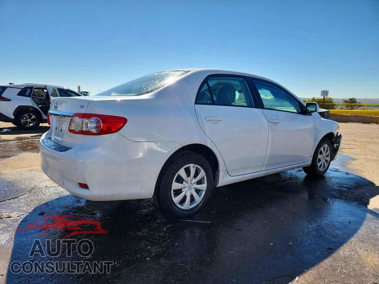 TOYOTA COROLLA 2011 - 2T1BU4EEXBC657079
