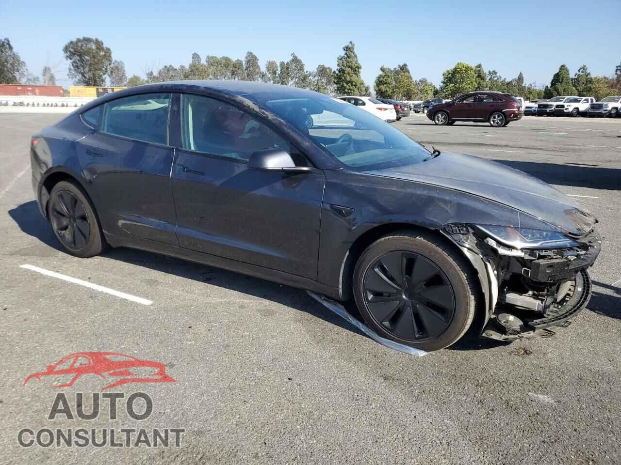 TESLA MODEL 3 2024 - 5YJ3E1EA0RF824973
