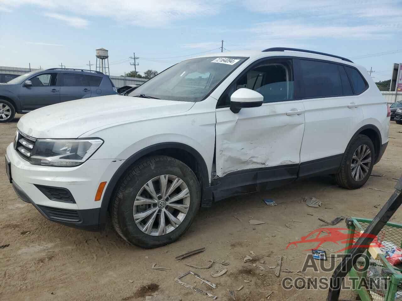 VOLKSWAGEN TIGUAN 2019 - 3VV0B7AX3KM013521