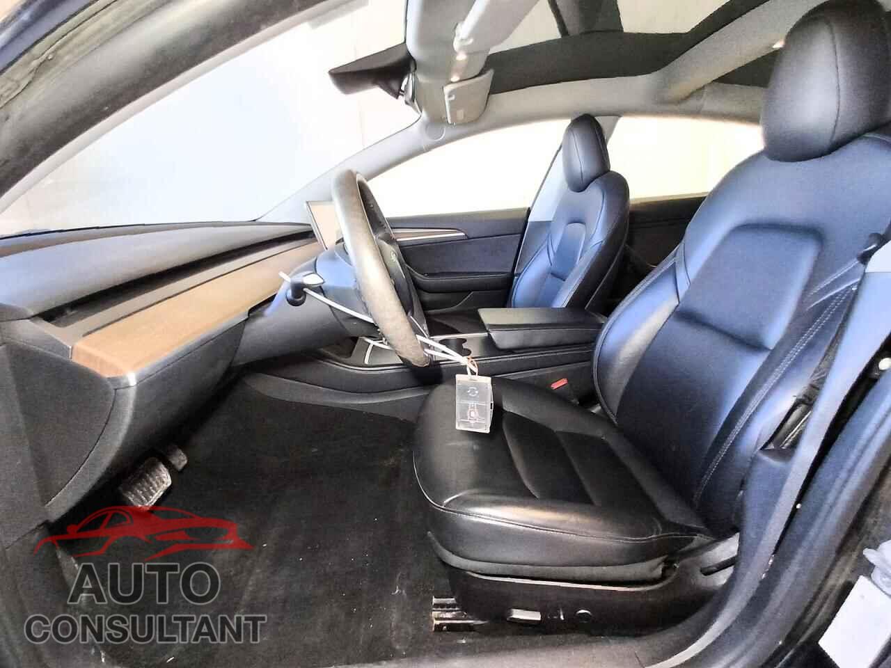 TESLA MODEL 3 2022 - 5YJ3E1EB3NF305127