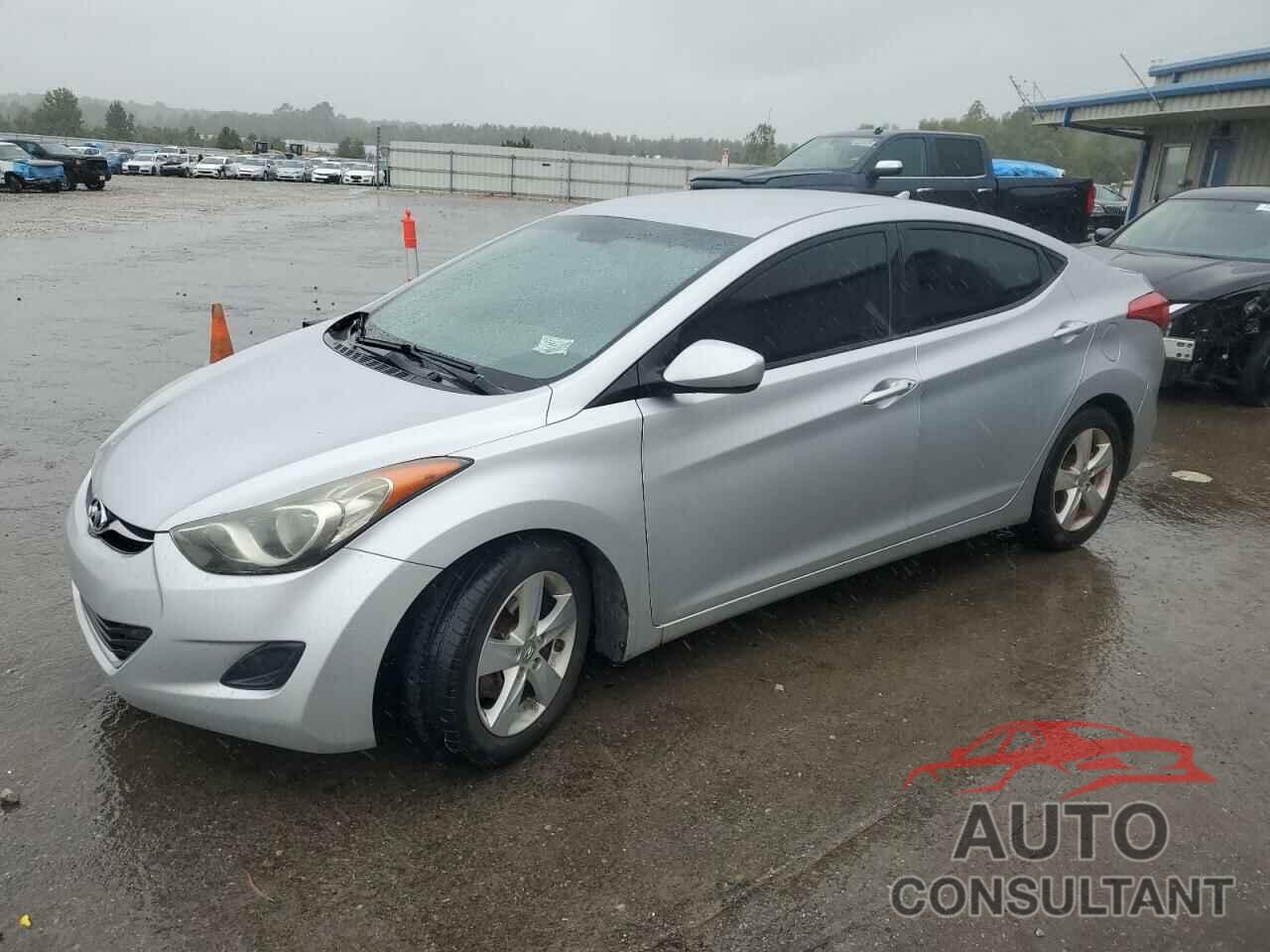 HYUNDAI ELANTRA 2013 - 5NPDH4AE9DH258893