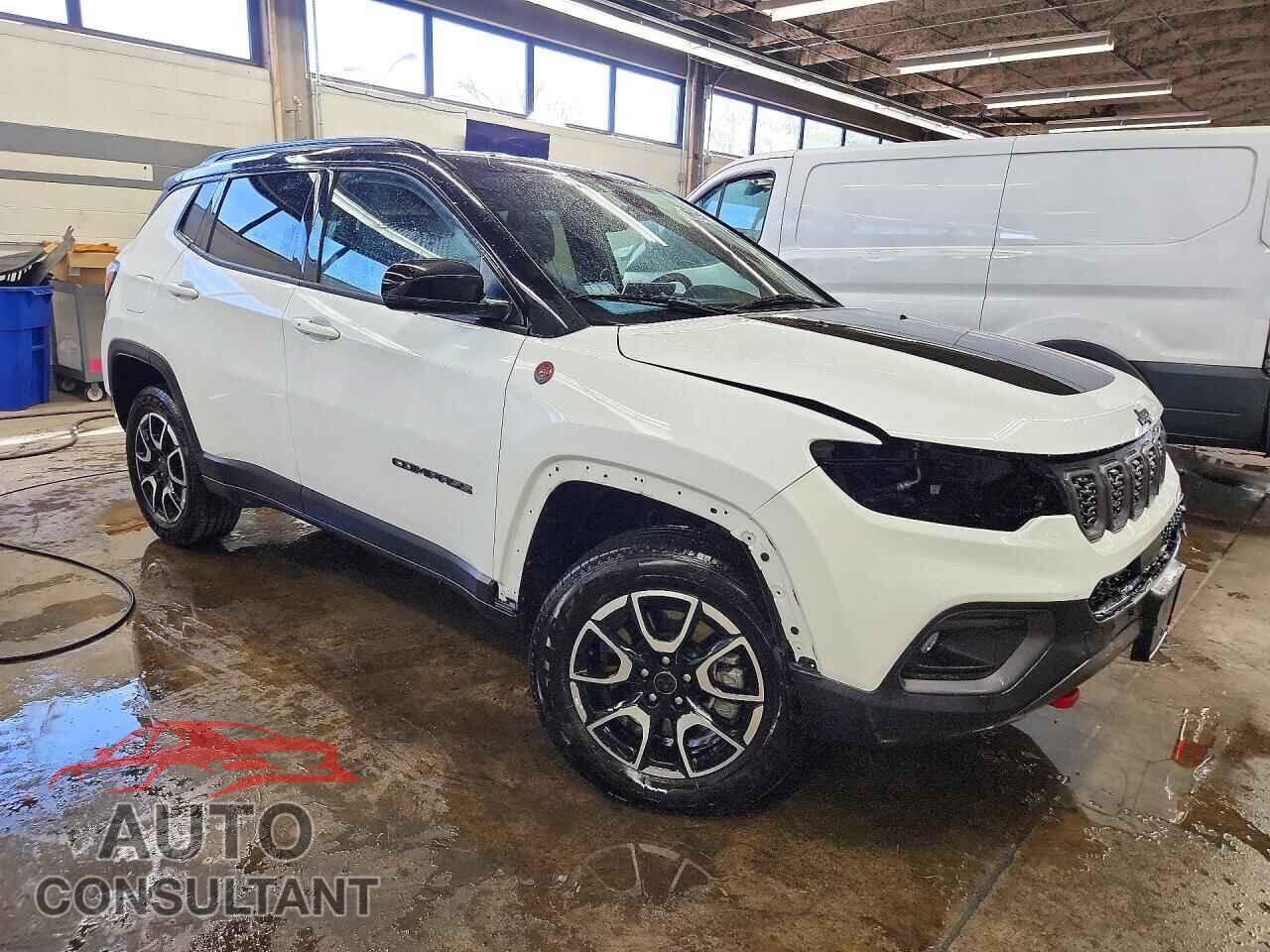 JEEP COMPASS 2025 - 3C4NJDDN2ST564108