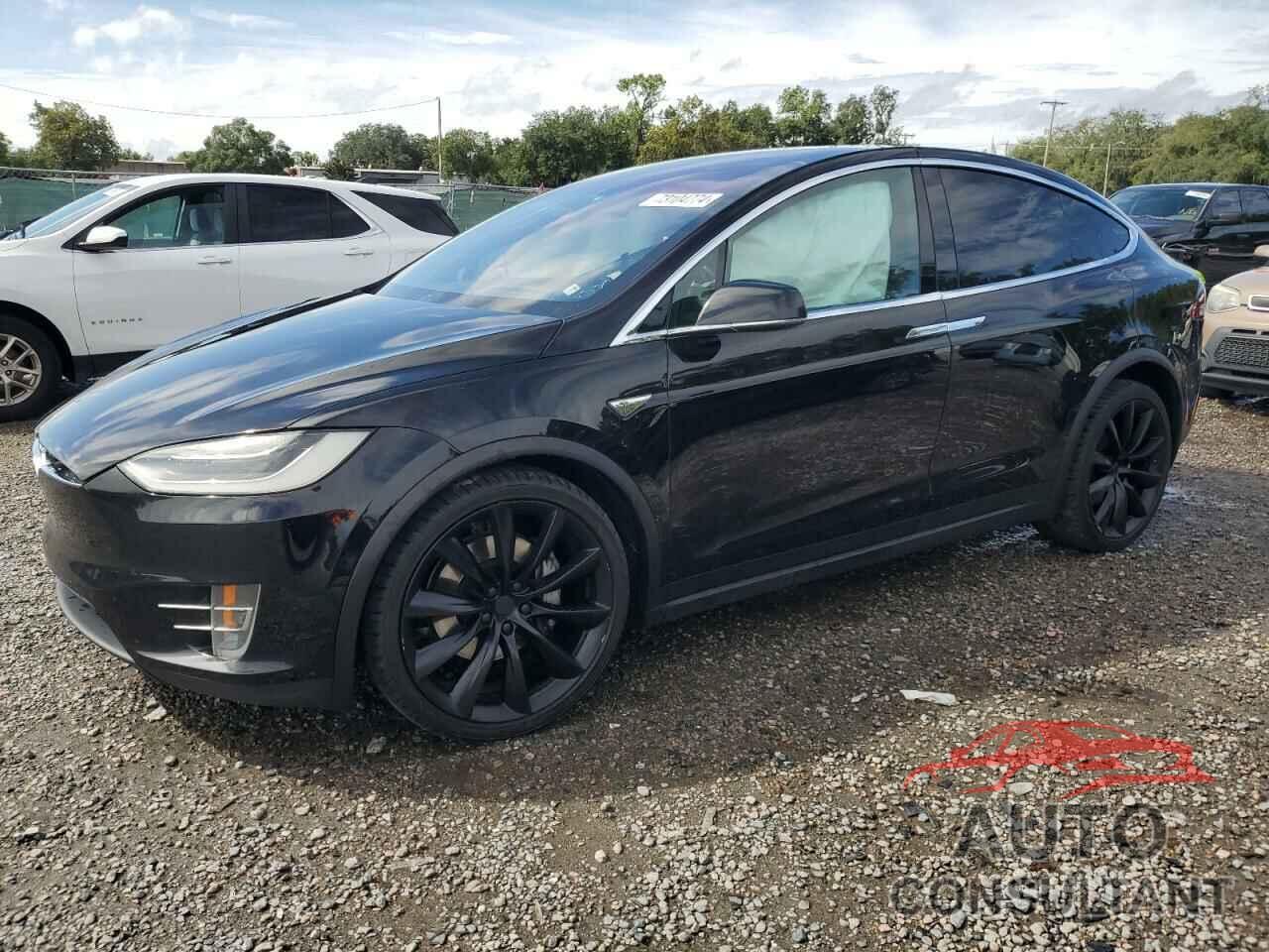 TESLA MODEL X 2016 - 5YJXCBE22GF016997