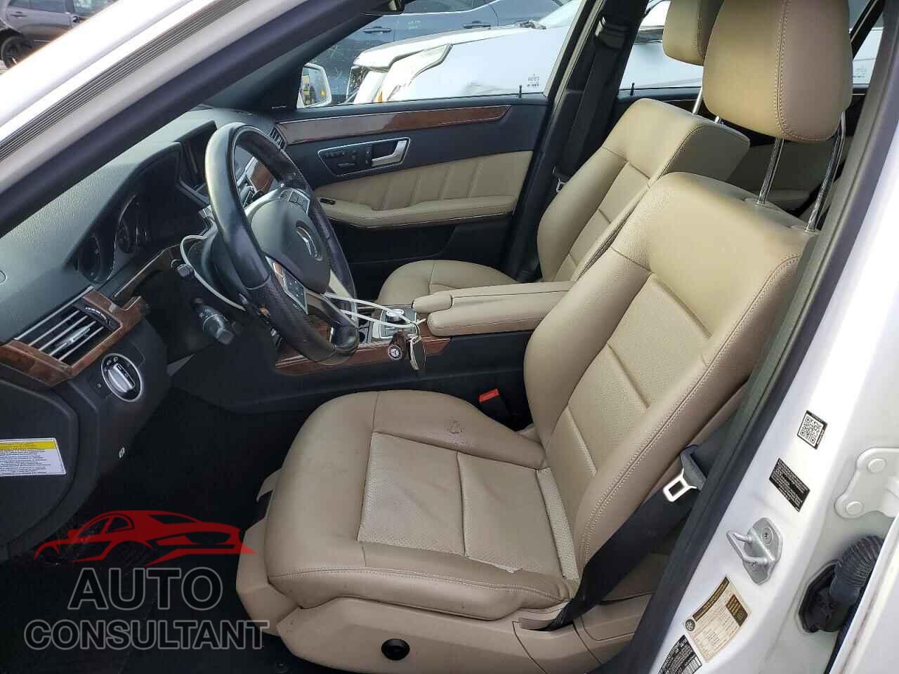 MERCEDES-BENZ E-CLASS 2013 - WDDHF8JB1DA766485