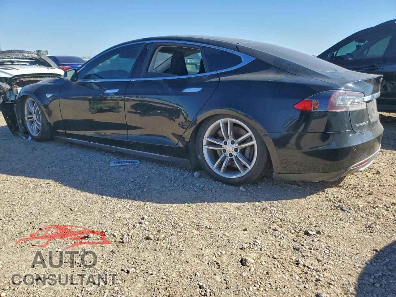 TESLA MODEL S 2012 - 5YJSA1CN9CFP03170