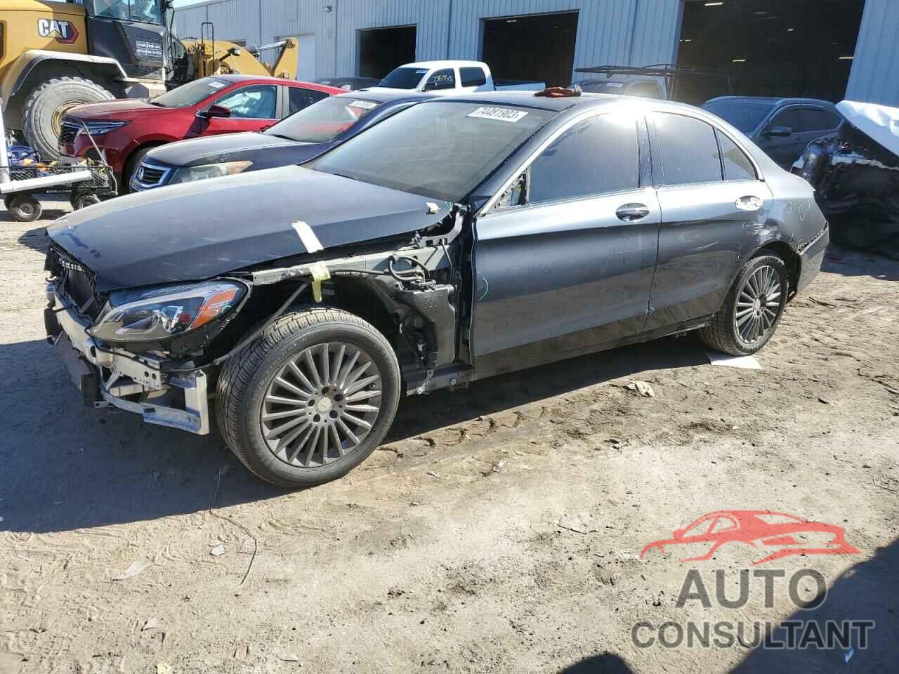 MERCEDES-BENZ C-CLASS 2015 - 55SWF4KB4FU008996