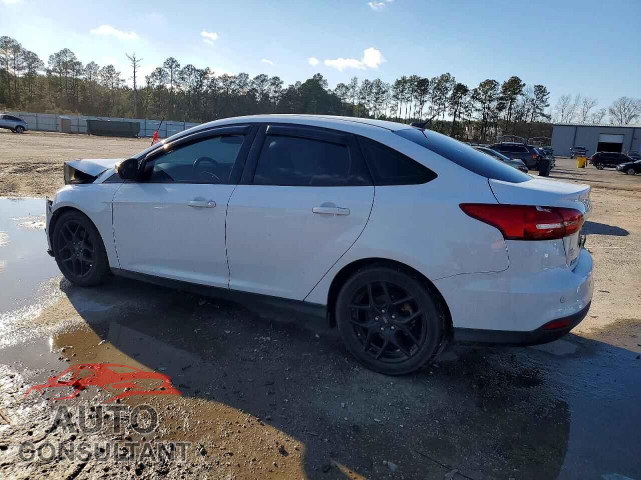 FORD FOCUS 2016 - 1FADP3F21GL299729