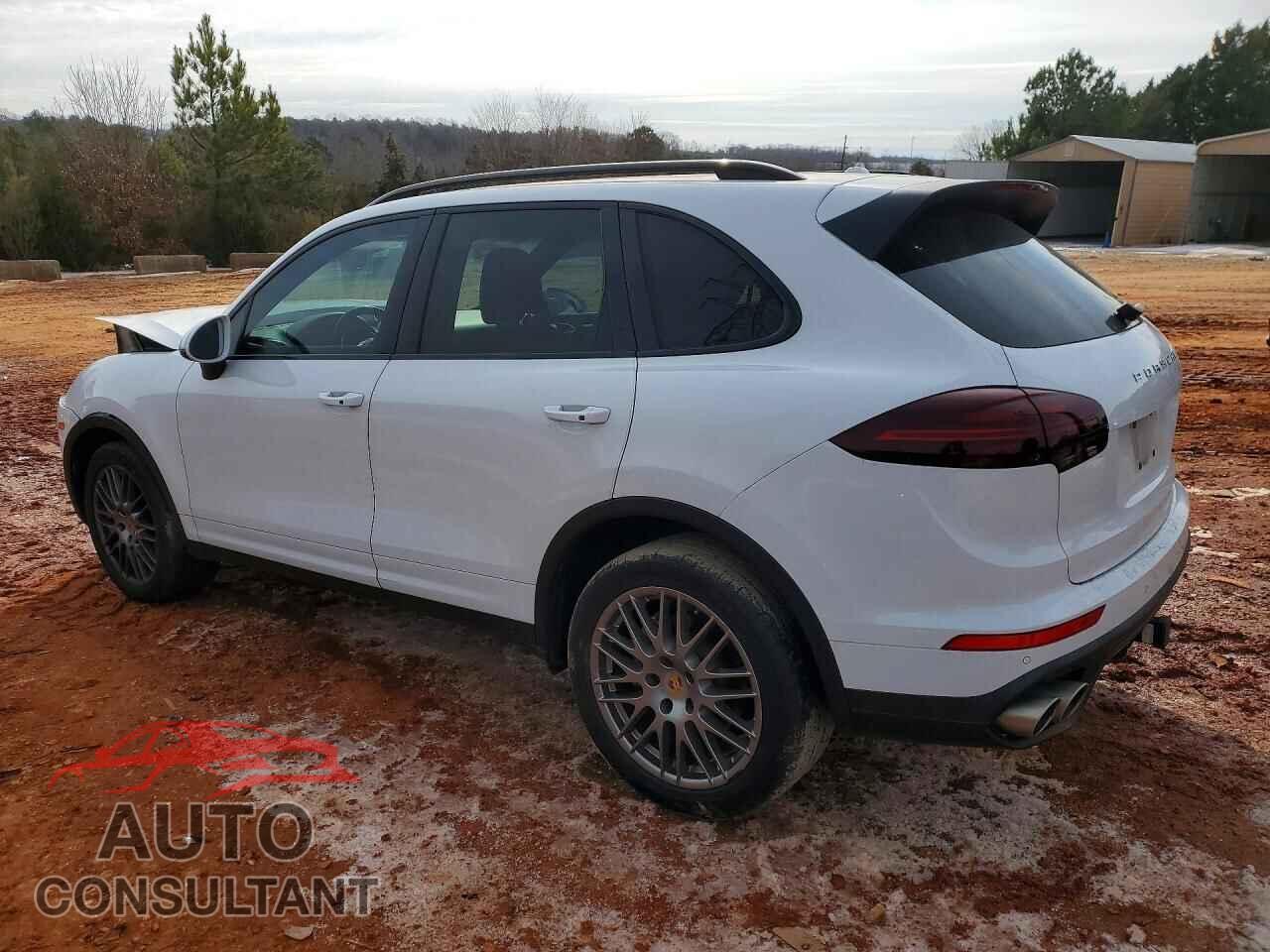 PORSCHE CAYENNE 2016 - WP1AB2A27GLA96646
