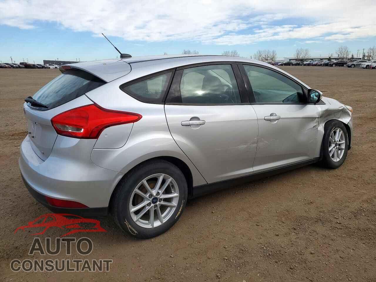 FORD FOCUS 2017 - 1FADP3K23HL239958