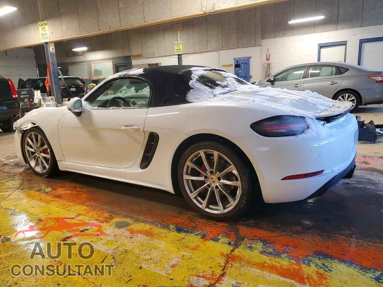 PORSCHE BOXSTER 2017 - WP0CA2A84HS220171