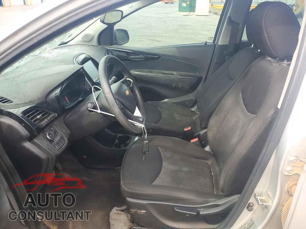 CHEVROLET SPARK 2017 - KL8CD6SA2HC737665