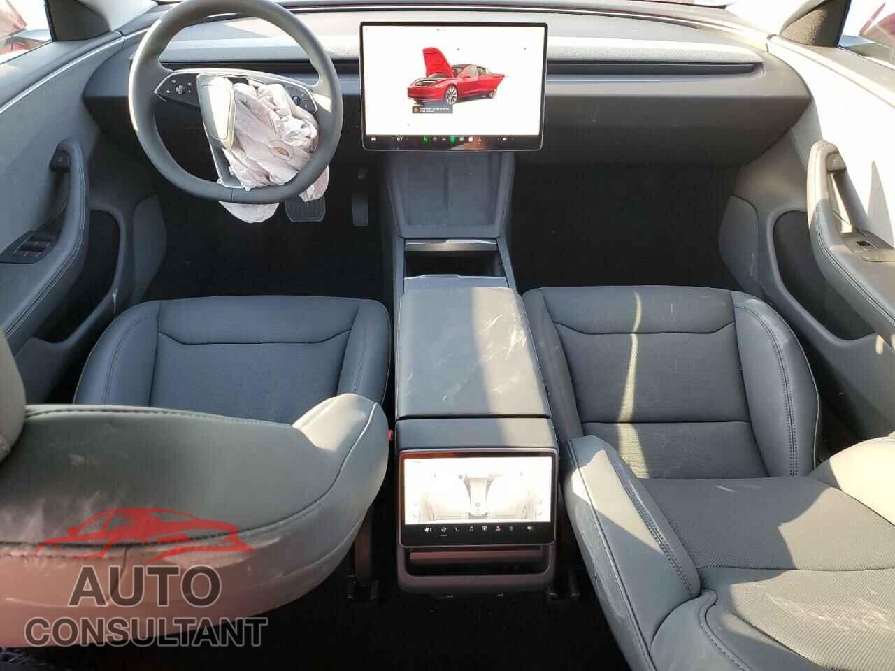 TESLA MODEL 3 2024 - 5YJ3E1EA9RF829945