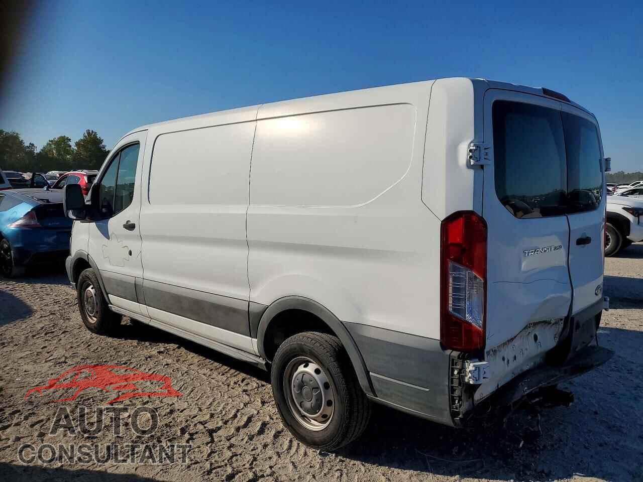 FORD TRANSIT 2016 - 1FTYR1ZM2GKA64463