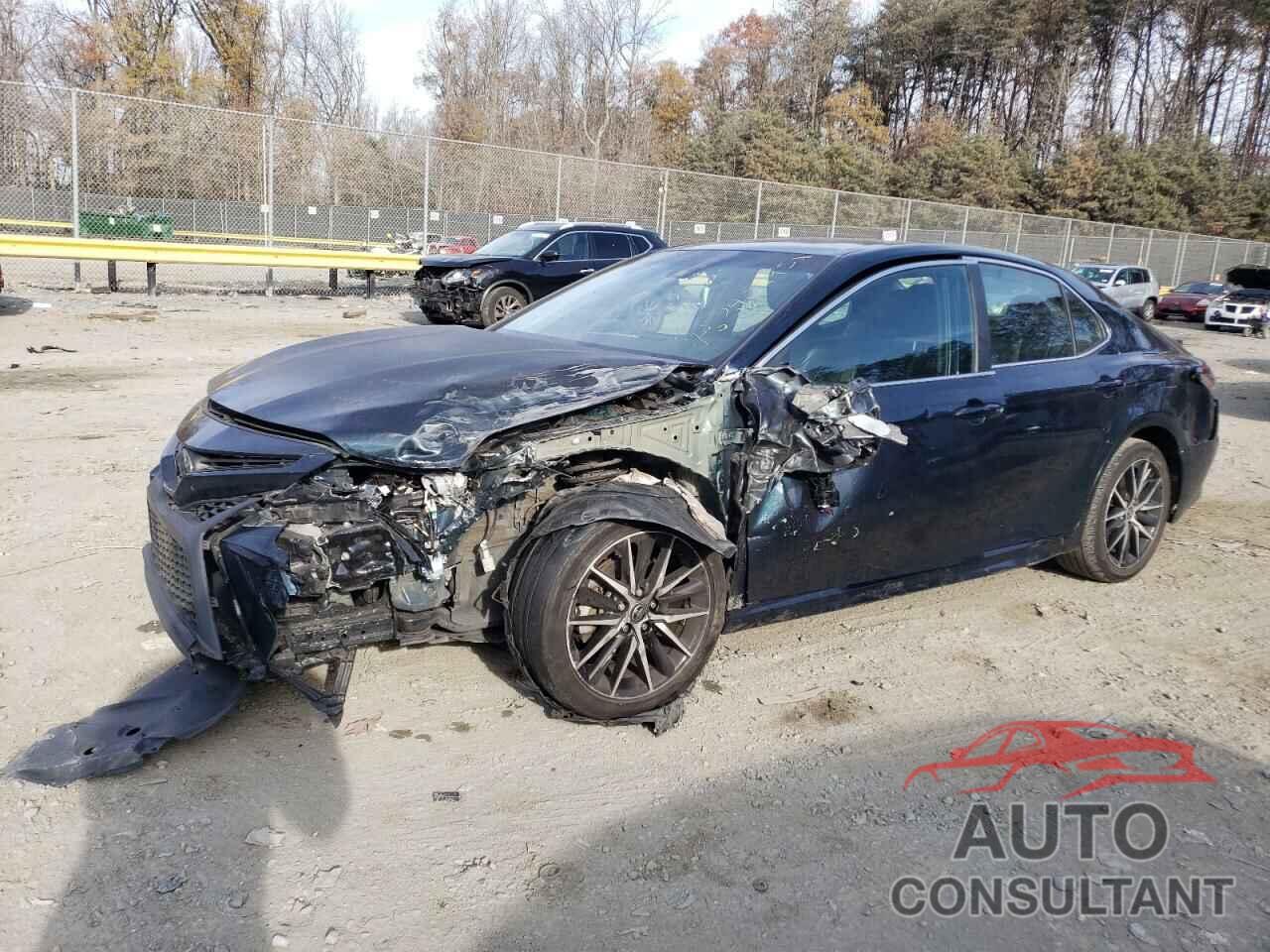 TOYOTA CAMRY 2021 - 4T1G11AK9MU519737