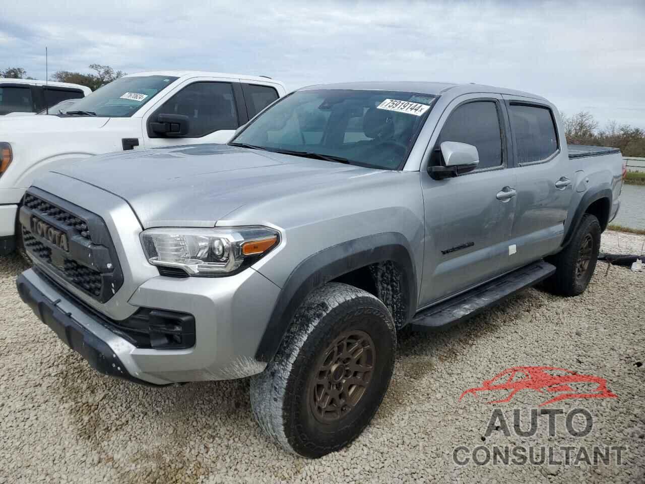 TOYOTA TACOMA 2022 - 3TMAZ5CN2NM160528