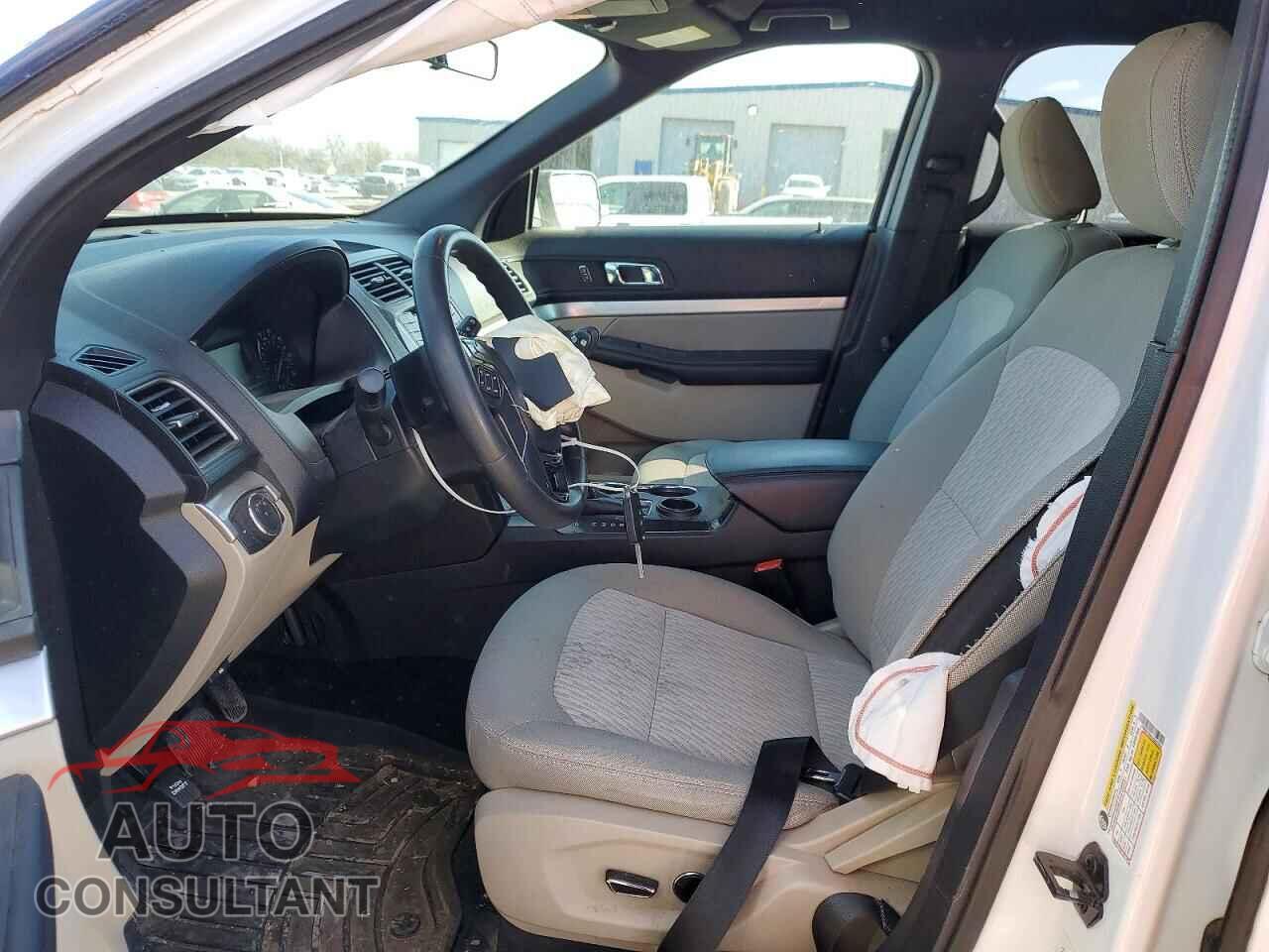 FORD EXPLORER 2018 - 1FM5K7B86JGB43020