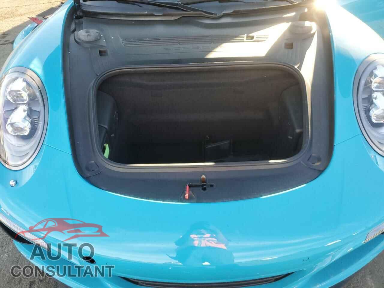 PORSCHE 911 2017 - WP0CB2A92HS156122