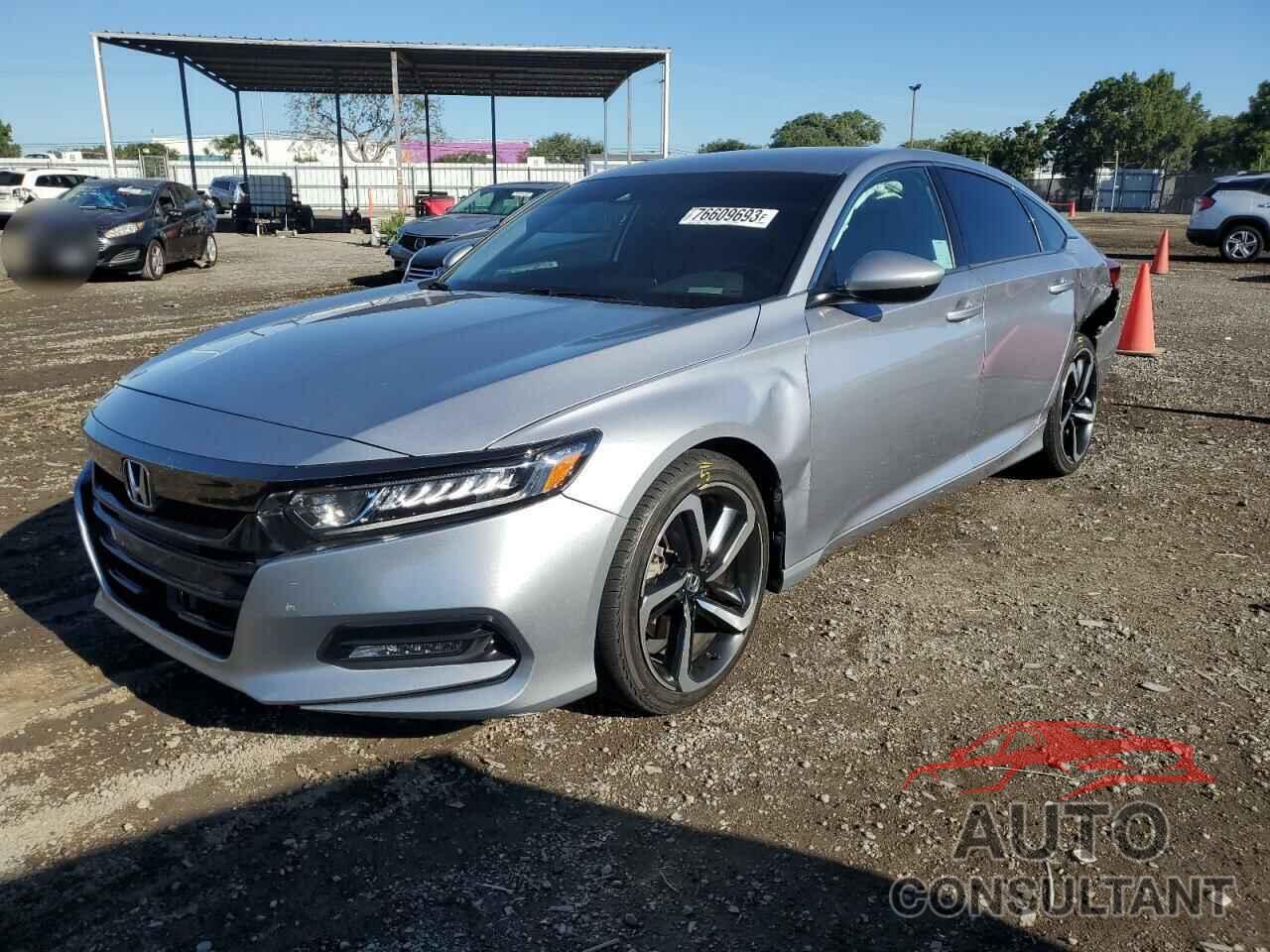 HONDA ACCORD 2018 - 1HGCV1F30JA051372