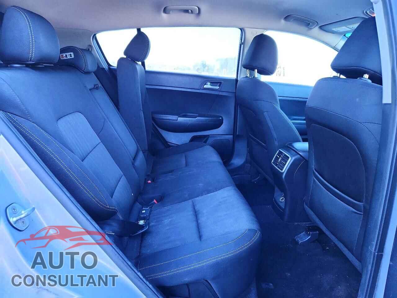 KIA SPORTAGE 2017 - KNDPM3AC6H7162425