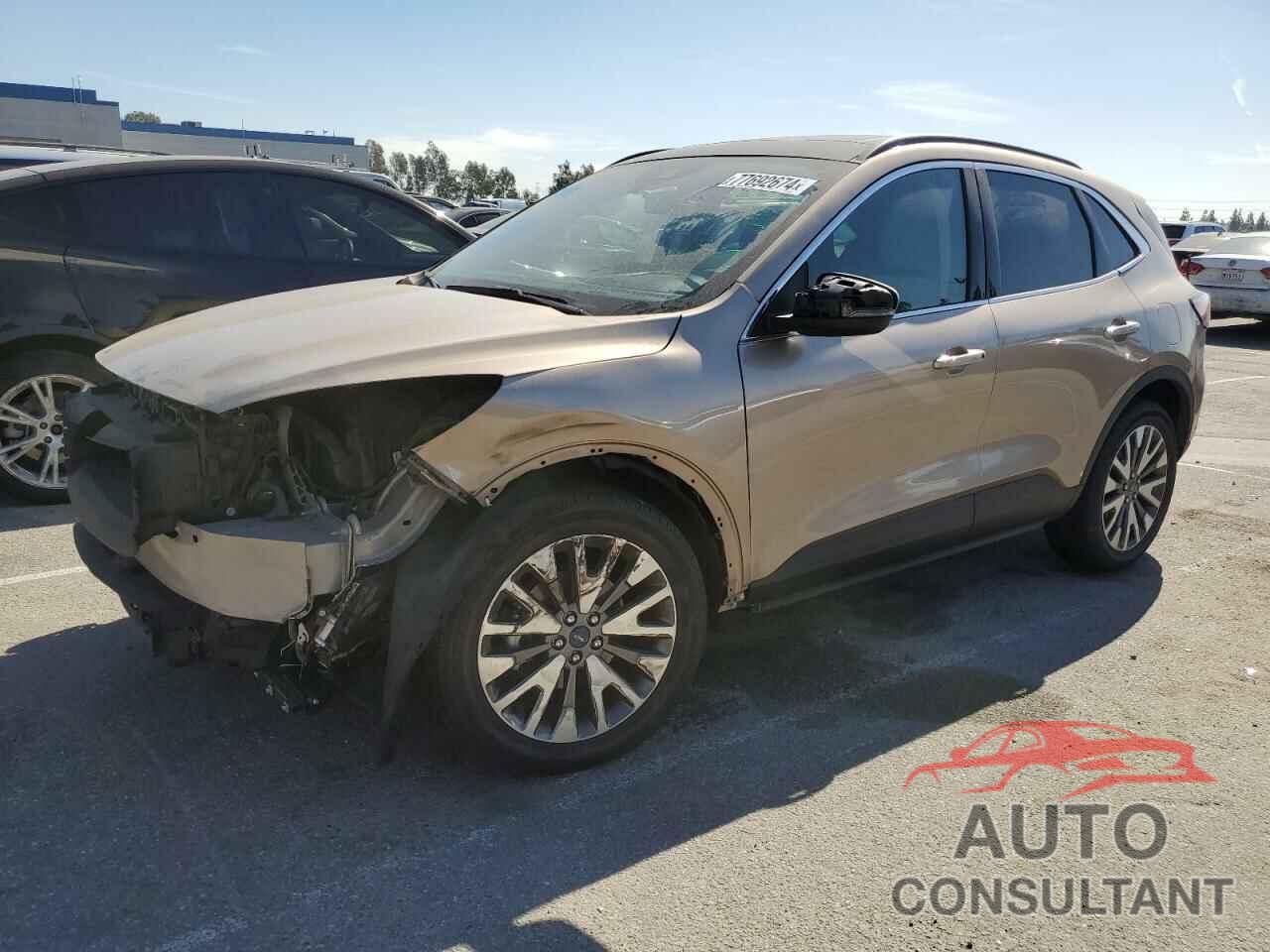 FORD ESCAPE 2020 - 1FMCU9J93LUA40357