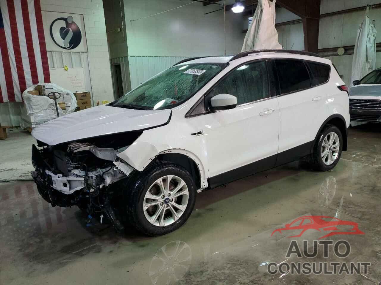 FORD ESCAPE 2018 - 1FMCU9GD3JUB75847